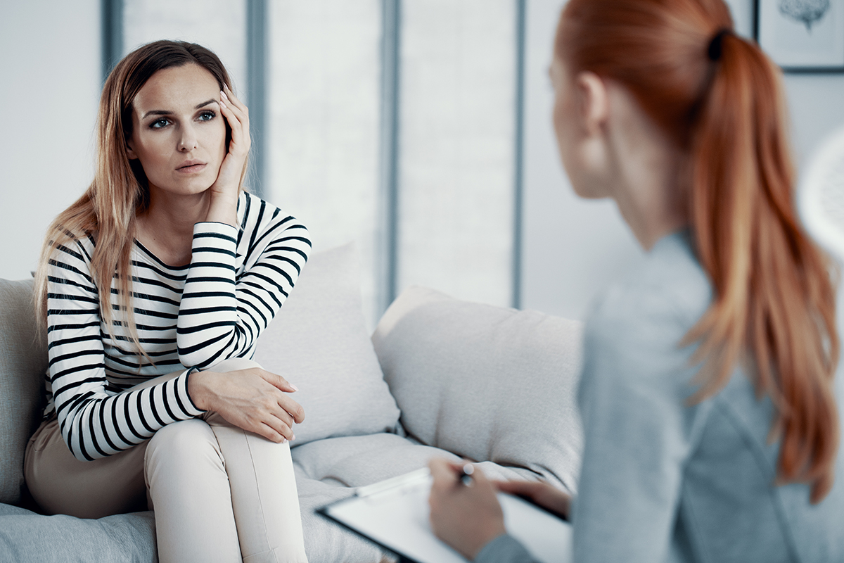 therapist explains relationship between eating disorders and addiction